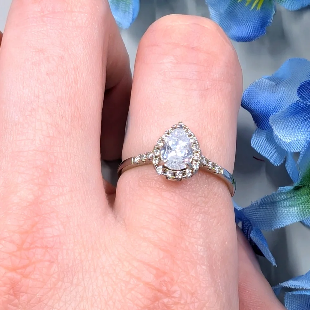 925 Sterling Silver Genuine Crystal Vintage Y2K Ring Size 8 - Picture 2 of 4